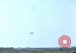 Standbild P-47 Thunderbolts Belgien, 1945, aus Sekunde 23 historischem Filmmaterial Videoclip 65675047574