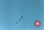 Standbild P-47 Thunderbolts wie Belgien, 1945, aus Sekunde 36 historischem Filmmaterial Videoclip 65675047575