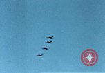 Standbild P-47 Thunderbolts wie Belgien, 1945, aus Sekunde 37 historischem Filmmaterial Videoclip 65675047575