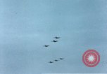 Immagine di P-47 Thunderbolts Come il Belgio, 1945, secondo 3 filmato di repertorio 65675047576