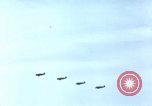Immagine di P-47 Thunderbolts Come il Belgio, 1945, secondo 33 filmato di repertorio 65675047576
