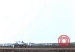 Immagine di P-47 Thunderbolts Come il Belgio, 1945, secondo 57 filmato di repertorio 65675047576
