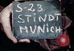 Standbild Patienten airlifted an US Army Field Hospital München Deutschland, 1945, aus Sekunde 8 historischem Filmmaterial Videoclip 65675047579