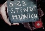Standbild Patienten airlifted an US Army Field Hospital München Deutschland, 1945, aus Sekunde 13 historischem Filmmaterial Videoclip 65675047579