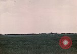 Standbild Patienten airlifted an US Army Field Hospital München Deutschland, 1945, aus Sekunde 33 historischem Filmmaterial Videoclip 65675047579