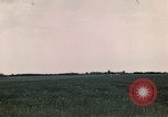 Standbild Patienten airlifted an US Army Field Hospital München Deutschland, 1945, aus Sekunde 34 historischem Filmmaterial Videoclip 65675047579