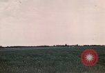 Standbild Patienten airlifted an US Army Field Hospital München Deutschland, 1945, aus Sekunde 35 historischem Filmmaterial Videoclip 65675047579