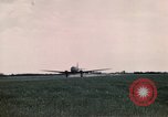 Standbild Patienten airlifted an US Army Field Hospital München Deutschland, 1945, aus Sekunde 40 historischem Filmmaterial Videoclip 65675047579
