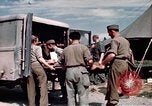 Standbild Patienten airlifted an US Army Field Hospital München Deutschland, 1945, aus Sekunde 60 historischem Filmmaterial Videoclip 65675047579