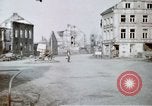 Immagine di Rovine della città Germania, 1945, secondo 13 filmato di repertorio 65675047585