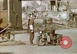 Immagine di Rovine della città Germania, 1945, secondo 33 filmato di repertorio 65675047585