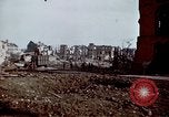 Immagine di Rovine della città Germania, 1945, secondo 38 filmato di repertorio 65675047585
