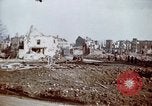 Immagine di Rovine della città Germania, 1945, secondo 45 filmato di repertorio 65675047585