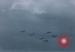 Standbild P-47 Thunderbolt Kampfflugzeugen Deutschland, 1945, aus Sekunde 24 historischem Filmmaterial Videoclip 65675047604