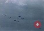 Standbild P-47 Thunderbolt Kampfflugzeugen Deutschland, 1945, aus Sekunde 25 historischem Filmmaterial Videoclip 65675047604