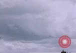 Standbild viele Formationen der US-Flugzeuge Deutschland, 1945, aus Sekunde 23 historischem Filmmaterial Videoclip 65675047605