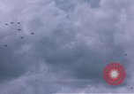 Standbild viele Formationen der US-Flugzeuge Deutschland, 1945, aus Sekunde 48 historischem Filmmaterial Videoclip 65675047605
