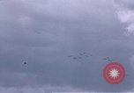 Standbild Formationen der USA Combat Aircraft Deutschland, 1945, aus Sekunde 20 historischem Filmmaterial Videoclip 65675047606