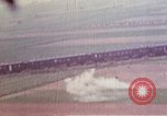 Standbild strafing Lieferung Zug europäische Theater, 1944, aus Sekunde 38 historischem Filmmaterial Videoclip 65675047630