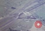 Standbild strafing Railroad center europäische Theater, 1944, aus Sekunde 15 historischem Filmmaterial Videoclip 65675047631