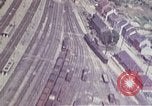 Standbild strafing Railroad center europäische Theater, 1944, aus Sekunde 54 historischem Filmmaterial Videoclip 65675047631