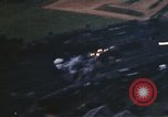 Standbild strafing Pass europäische Theater, 1944, aus Sekunde 46 historischem Filmmaterial Videoclip 65675047632