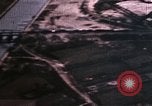 Standbild strafing Pass europäische Theater, 1944, aus Sekunde 18 historischem Filmmaterial Videoclip 65675047633