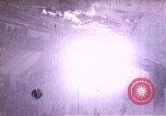 Standbild strafing Pass europäische Theater, 1944, aus Sekunde 31 historischem Filmmaterial Videoclip 65675047633