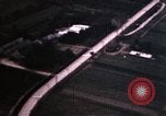 Standbild strafing Pass europäische Theater, 1944, aus Sekunde 34 historischem Filmmaterial Videoclip 65675047633
