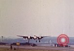 Immagine di Stati Uniti Army Air Forces caccia e bombardieri Florennes Belgio, 1945, secondo 3 filmato di repertorio 65675047644