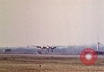 Immagine di Stati Uniti Army Air Forces caccia e bombardieri Florennes Belgio, 1945, secondo 13 filmato di repertorio 65675047644