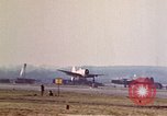 Immagine di Stati Uniti Army Air Forces caccia e bombardieri Florennes Belgio, 1945, secondo 27 filmato di repertorio 65675047644