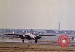 Immagine di Stati Uniti Army Air Forces caccia e bombardieri Florennes Belgio, 1945, secondo 38 filmato di repertorio 65675047644