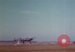 Standbild A-26 Invader Bomber Belgien, 1945, aus Sekunde 21 historischem Filmmaterial Videoclip 65675047649