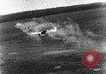 Immagine di Attacco a due Focke-Wulf FW-190 piani Teatro europeo, 1944, secondo 17 filmato di repertorio 65675047671