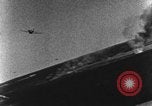 Immagine di Attacco a due Focke-Wulf FW-190 piani Teatro europeo, 1944, secondo 22 filmato di repertorio 65675047671