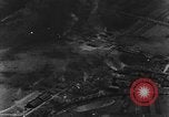 Immagine di Due tedesche Junkers Ju 88 piani bombardiere Teatro europeo, 1944, secondo 15 filmato di repertorio 65675047677