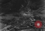 Immagine di Due tedesche Junkers Ju 88 piani bombardiere Teatro europeo, 1944, secondo 16 filmato di repertorio 65675047677