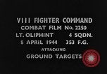 Standbild strafing eine Linie von Lastkähnen auf dem Fluss europäische Theater, 1944, aus Sekunde 3 historischem Filmmaterial Videoclip 65675047682