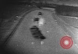 Standbild strafing eine Linie von Lastkähnen auf dem Fluss europäische Theater, 1944, aus Sekunde 11 historischem Filmmaterial Videoclip 65675047682