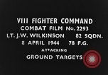 Standbild strafing Lokomotive europäische Theater, 1944, aus Sekunde 4 historischem Filmmaterial Videoclip 65675047684