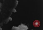 Standbild strafing Lokomotive europäische Theater, 1944, aus Sekunde 18 historischem Filmmaterial Videoclip 65675047684