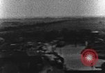 Standbild strafing Kanäle und Brücken europäische Theater, 1944, aus Sekunde 21 historischem Filmmaterial Videoclip 65675047686