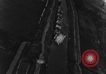 Standbild strafing Kanäle und Brücken europäische Theater, 1944, aus Sekunde 24 historischem Filmmaterial Videoclip 65675047686