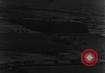 Standbild strafing Deutsche Messerschmitt Bf 109 Kampfflugzeuge europäische Theater, 1944, aus Sekunde 5 historischem Filmmaterial Videoclip 65675047687