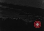 Standbild Angriffe feindliche Flugzeuge in geschützten Bäume europäische Theater, 1944, aus Sekunde 7 historischem Filmmaterial Videoclip 65675047688
