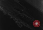 Standbild Angriffe feindliche Flugzeuge in geschützten Bäume europäische Theater, 1944, aus Sekunde 17 historischem Filmmaterial Videoclip 65675047688