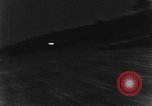 Standbild Angriffe feindliche Flugzeuge in geschützten Bäume europäische Theater, 1944, aus Sekunde 21 historischem Filmmaterial Videoclip 65675047688