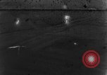 Standbild angreifenden deutschen Junkers Ju 88 Bomber europäische Theater, 1944, aus Sekunde 16 historischem Filmmaterial Videoclip 65675047693