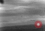 Standbild angreifenden deutschen Junkers Ju 88 Bomber europäische Theater, 1944, aus Sekunde 35 historischem Filmmaterial Videoclip 65675047693